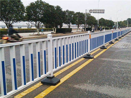 台湾道路护栏